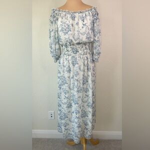 NWT Max Studio London Blue Floral Dress
